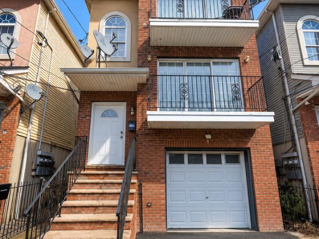 3 Bedroom Home for Rent at 26 22nd Street #2C, Irvington, NJ 07111