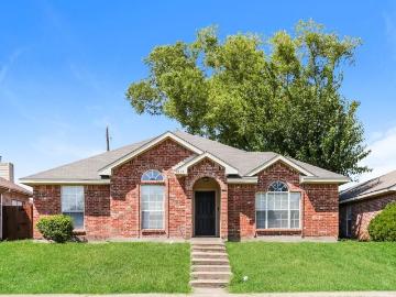 3 Bedroom Home for Rent at 2805 Saint Croix Ave, Lancaster, TX 75146