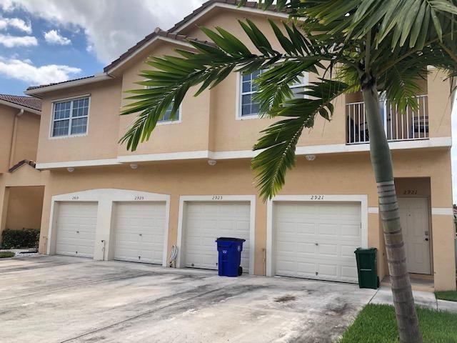 3 Bedroom Home for Rent at 2925 Crestwood Ter, Margate, FL 33063 Holiday Springs