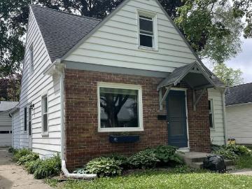 3 Bedroom Home for Rent at 2925 Stevens St #NA, Madison, WI 53705 Sunset Village