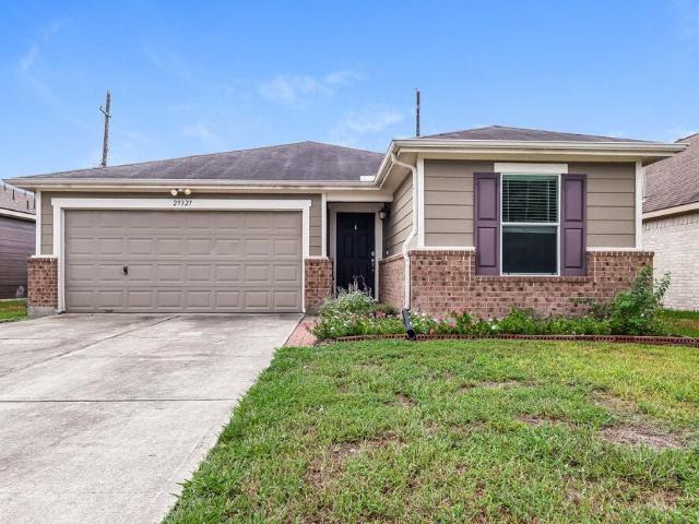 3 Bedroom Home for Rent at 29327 Legends Green Dr, Spring, TX 77386