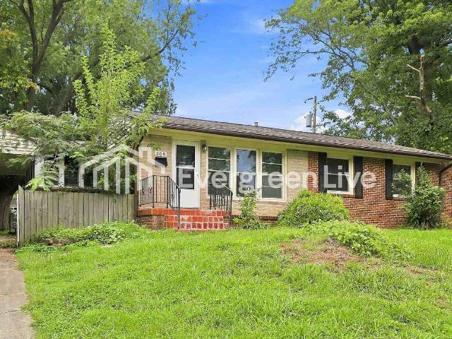 3 Bedroom Home for Rent at 308 Melbourne Rd, Greensboro, NC 27405 Old Irving Park