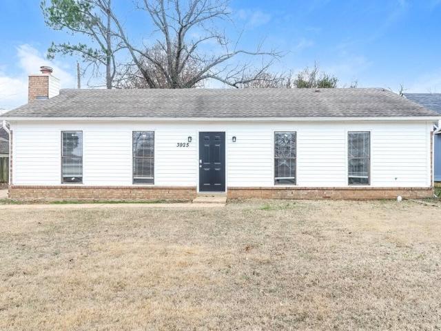 3 Bedroom Home for Rent at 3925 Birchshade Cv, Memphis, TN 38115 Autumn Ridge
