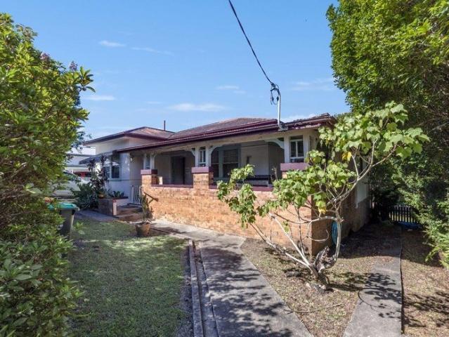 3 Bedroom Home high in West Kempsey