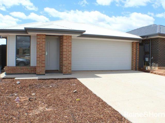 3 Bedroom Home in the Heart of Blakeview
