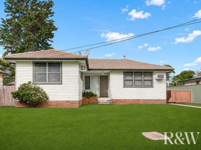 3 Bedroom Home in Whalan + 619.7m2