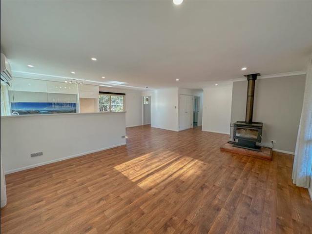 3 Bedroom Home In Ballandean on acreage