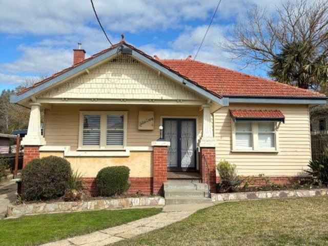 3 Bedroom Home in Central Location