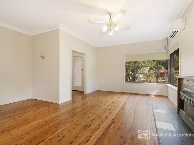 3 BEDROOM HOME IN CONVENIENT LAVINGTON LOCATION