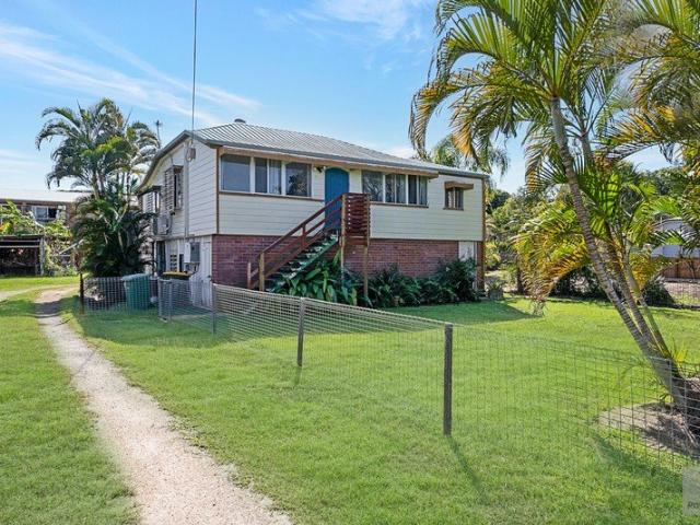 3 BEDROOM HOME IN CONVENIENT LOCATION!