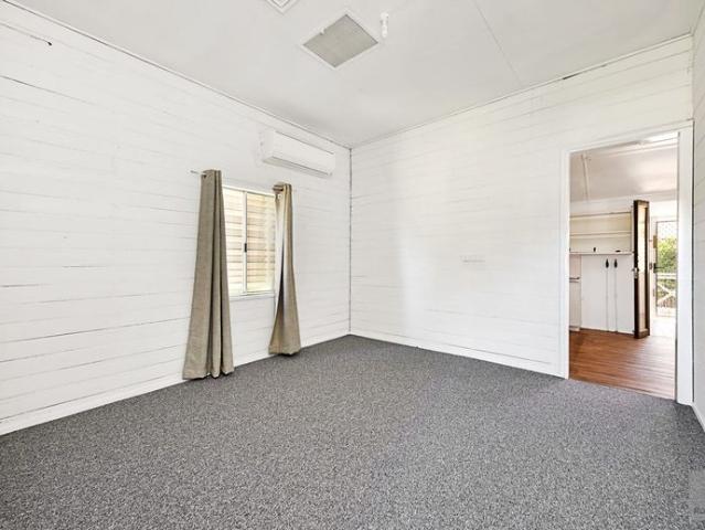 3 BEDROOM HOME IN CONVENIENT LOCATION!
