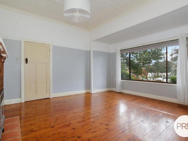 3 BEDROOM HOME IN EAST ALBURY