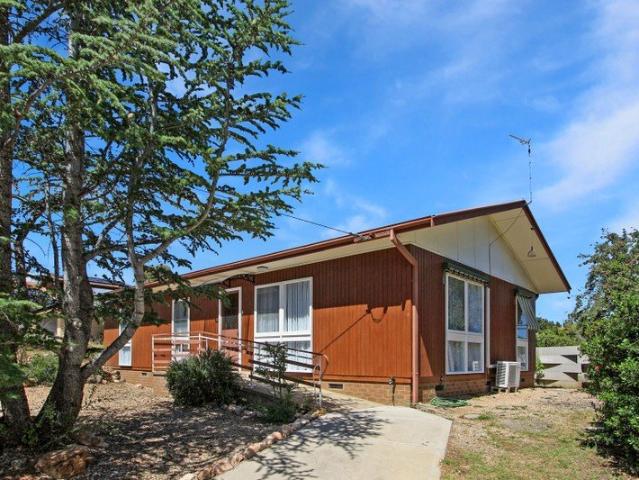 3 bedroom home in fantastic neighbourhood