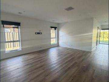 3 bedroom home in Glanmire
