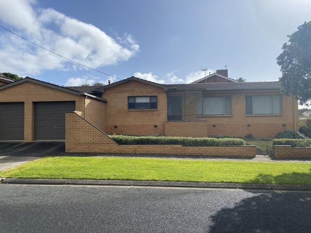 3 Bedroom Home in Great Location