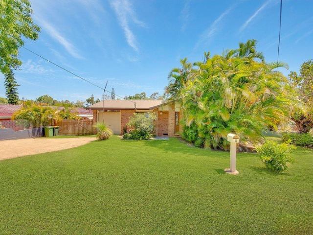 3 BEDROOM HOME IN HANDY LOCATION!