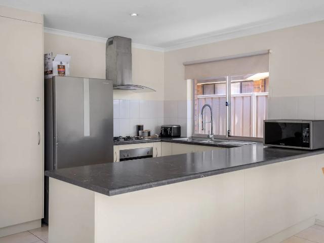 3 Bedroom Home in Munno Para West FOR RENT!