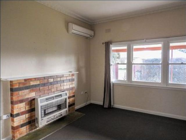 3 Bedroom home in North Albury