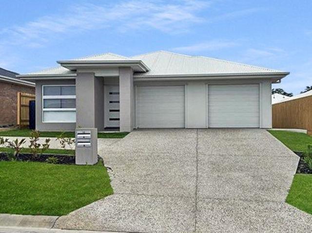 3 Bedroom Home in Prestigious Arlo Estate, Logan Reserve