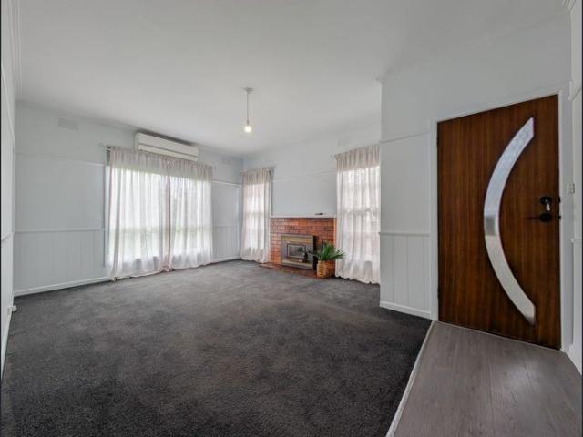 3 Bedroom Home in Prime Location