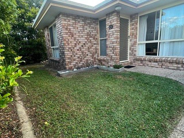 3 bedroom home in quiet complex