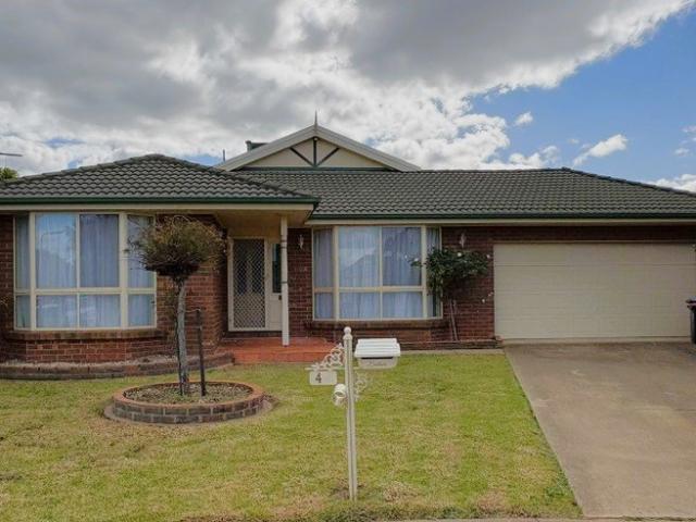 3 Bedroom Home in Quiet Court
