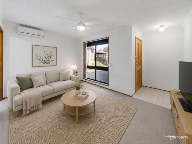 3 Bedroom Home in Quiet Street