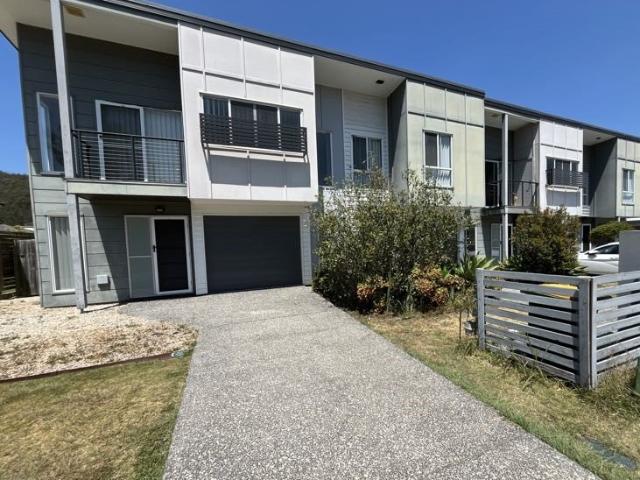 3 Bedroom home in Redbank Plains