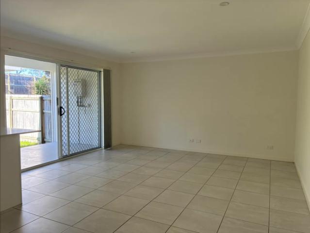 3 Bedroom home in Redbank Plains