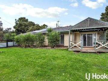 3 Bedroom home in Rural Setting