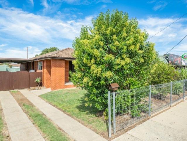 3 BEDROOM HOME IN SOUTH SHEPPARTON!