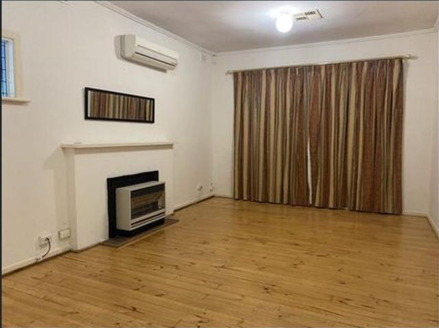 3 Bedroom Home in Soughtafter Location just 15mins Drive to CBD