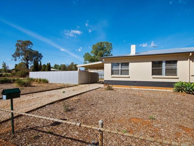 3 Bedroom Home, Large Backyard