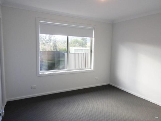 3 BEDROOM HOME LAVINGTON GARDENS