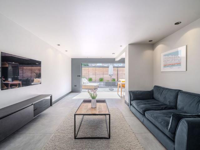 3 Bedroom Home – Medium Let