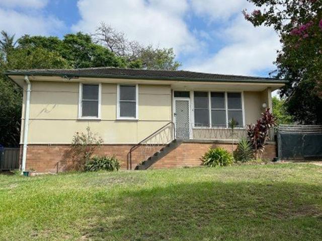 3 Bedroom Home Move in Ready!