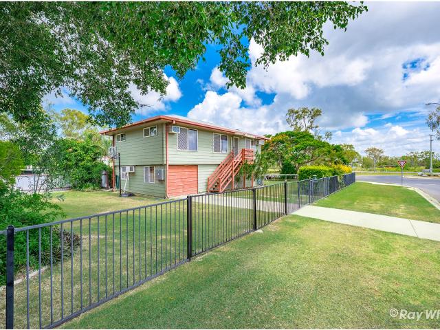 3 Bedroom Home Offering Comfort and Outdoor Bliss!