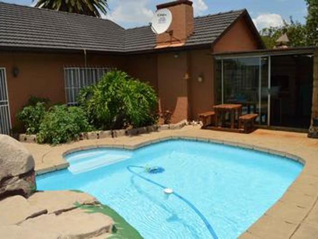 3 bedroom home on the market in germiston