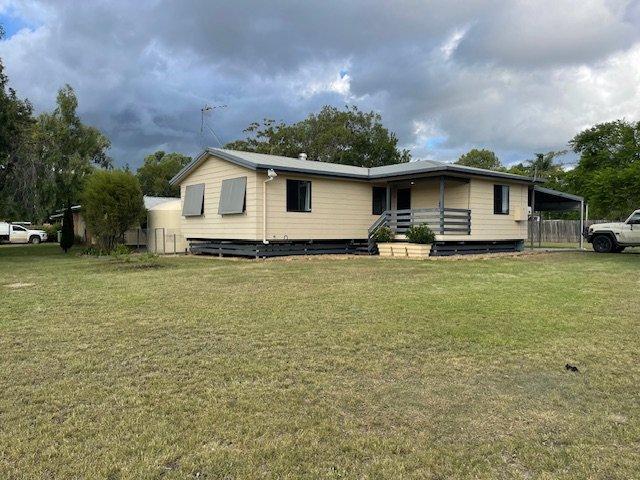 3 Bedroom Home on a Large Corner Block with Solar Panels