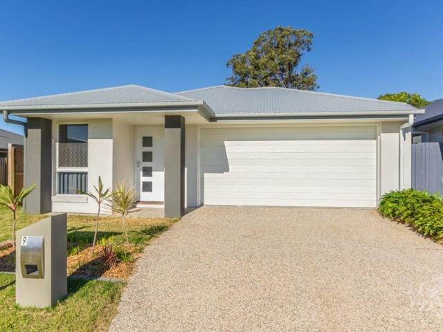3 Bedroom Home Plus Study!