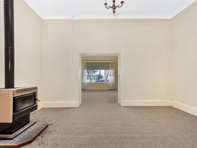 3 Bedroom Home Quiet Location