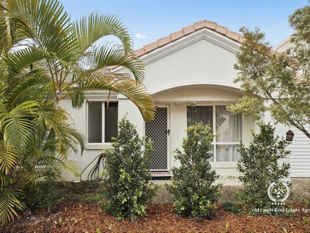 3 Bedroom Home Single Level Gated Merrimac Living