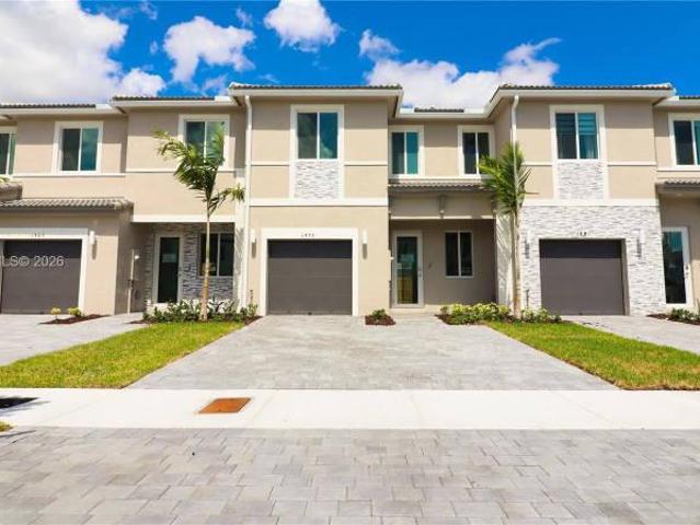 3 bedroom, Homestead FL 33034 105945129