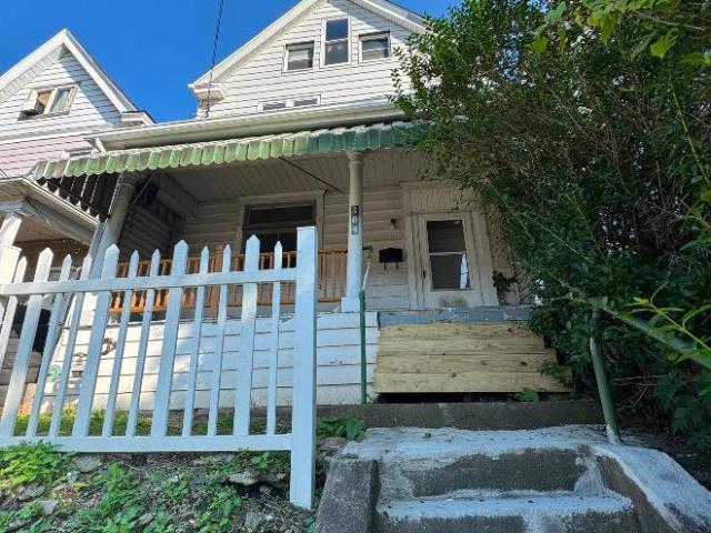 3 bedroom, Homestead PA 15120 106218971