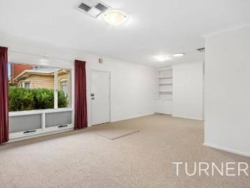 3 BEDROOM HOMETTE CLOSE TO ALL GLENELG HAS TO OFFER