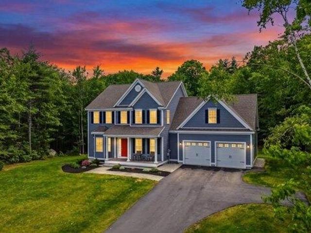 3 bedroom, Hooksett NH 03106 104445049