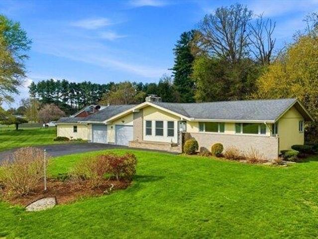 3 bedroom, Hatfield MA 01038 104849148