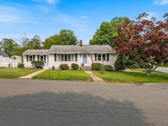 3 bedroom, Haverhill MA 01835 105494540