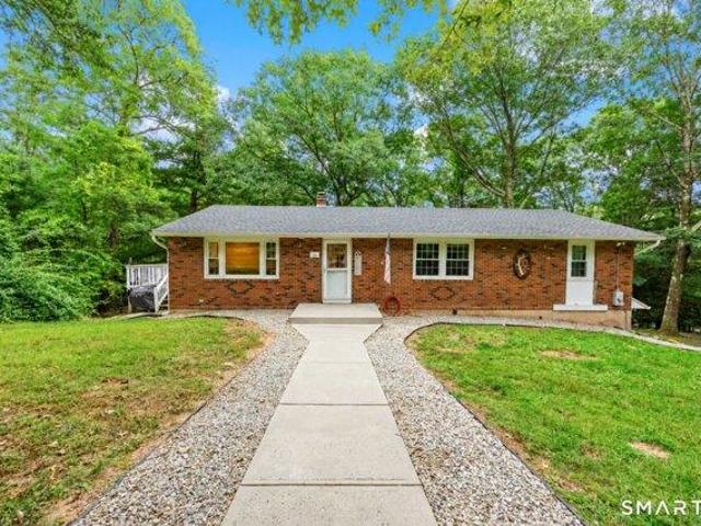 3 bedroom, Haddam CT 06441 105575924