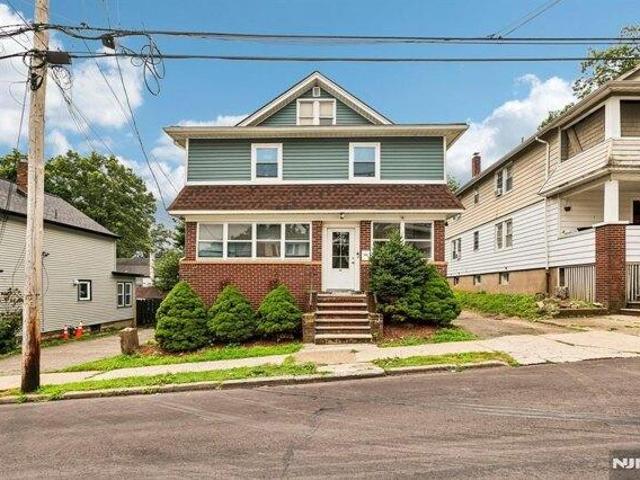 3 bedroom, Haledon NJ 07508 105232210